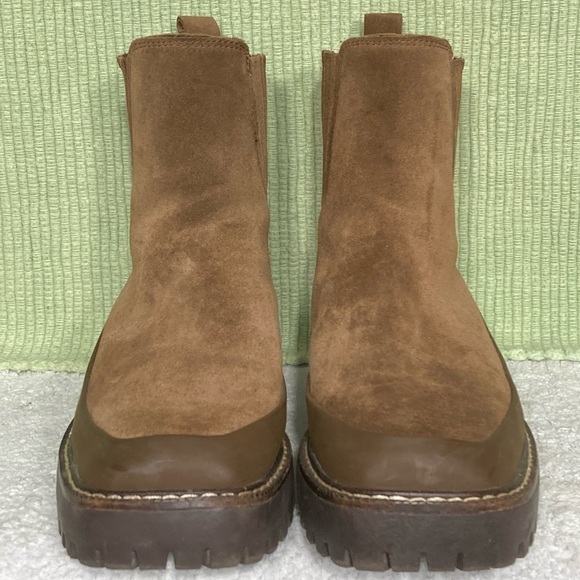 Caslon Women's Betsy Lug Sole Water Resistant Brown Suede Boots Shoes SZ US 9 - Picture 3 of 12